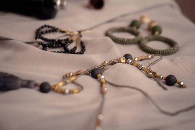 Kadın modası ve güzellik aksesuarları 