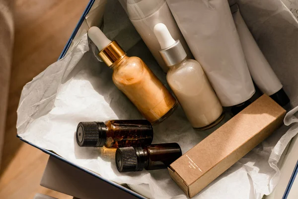 Conjunto de caja de belleza de cosméticos naturales —  Fotos de Stock