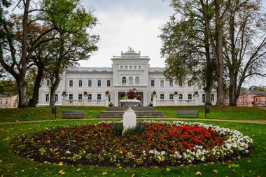 Manor House, Duke Oginskis Palace Dalma, Litvanya. Manor homestead neo-Rönesans tarzı Dalma.