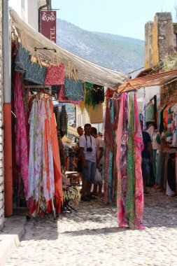 Bosna-Hersek 'te Pazar 2014 yazında