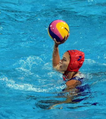 Budapest, Macaristan - 20 Temmuz 2017: Ön eleme, Gangl Edina (Hun) kaleci. Fina Waterpolo Dünya Şampiyonası 2017 yılında Alfred Hajos yüzme merkezinde düzenlendi.