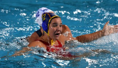 Budapest, Macaristan - 20 Temmuz 2017: Ön eleme İspanyol ekibi, Leiton Arrones Paula (Esp) oyuncu. Fina Waterpolo Dünya Şampiyonası 2017 yılında Alfred Hajos yüzme merkezinde düzenlendi.