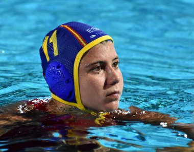 Budapest, Macaristan - 20 Temmuz 2017: Ön eleme İspanyol ekibi, Gual Rovirosa Anna (Esp) oyuncu. Fina Waterpolo Dünya Şampiyonası 2017 yılında Alfred Hajos yüzme merkezinde düzenlendi.