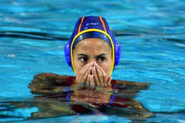 Budapest, Macaristan - 20 Temmuz 2017: Ön eleme İspanyol ekibi, Pena Carrasco Maria del Pilar (Esp) oyuncu. Alfred Hajos yüzme merkezinde Fina Waterpolo Dünya Şampiyonası düzenlendi.