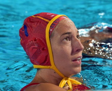 Budapeşte, Macaristan - 20 Temmuz 2017: Ester Ramos Laura (Esp) ön eleme İspanyol takımının kalecisi. Fina Waterpolo Dünya Şampiyonası 2017 yılında Alfred Hajos yüzme merkezinde düzenlendi.