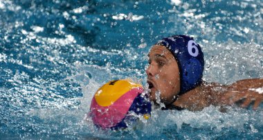 Budapeşte, Macaristan - 27 Temmuz 2017. Yarı final Hosnyanszky Norbert (6) Macar waterpolo oyuncu. Fina Waterpolo Dünya Şampiyonası 2017 yılında Alfred Hajos yüzme merkezinde düzenlendi.