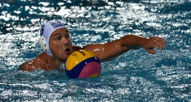 Budapeşte, Macaristan - 27 Temmuz 2017. Üzgün Macar ekibi (Gor-Nagy Miklos 8) finalde Hırvatistan karşı kaybetme sonra. Fina Waterpolo Dünya Şampiyonası.