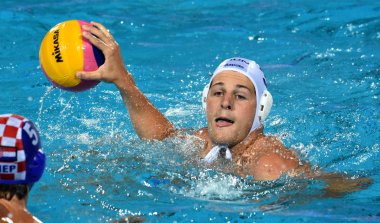 Budapeşte, Macaristan - 29 Temmuz 2017. Manhercz Çaça55 (3) Macar waterpolo oyuncu son. Fina Waterpolo Dünya Şampiyonası 2017 yılında Alfred Hajos yüzme merkezinde düzenlendi.