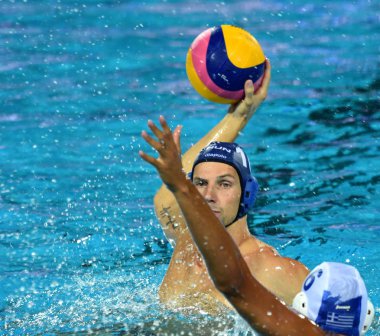 Budapeşte, Macaristan - 27 Temmuz 2017. Varga Denes (10) Macar waterpolo oyuncu yarı final. Fina Waterpolo Dünya Şampiyonası 2017 yılında Alfred Hajos yüzme merkezinde düzenlendi.