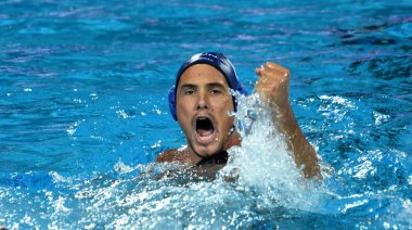 Budapeşte, Macaristan - 27 Temmuz 2017. Yarı final Hosnyanszky Norbert (6) Macar waterpolo oyuncu. Fina Waterpolo Dünya Şampiyonası 2017 yılında Alfred Hajos yüzme merkezinde düzenlendi.