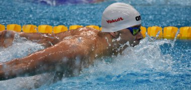 Budapeşte, Macaristan - 25 Temmuz 2017. 200m kelebek yarı final içinde rekabetçi yüzücü Kenderesi Tamas (Hun). Duna arenada Fina yüzme Dünya Şampiyonası düzenlendi.