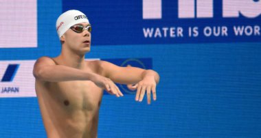 Budapeşte, Macaristan - 26 Temmuz 2017. 200m kelebek Final içinde rekabetçi yüzücü Kenderesi Tamas (Hun). Duna arenada Fina yüzme Dünya Şampiyonası düzenlendi.