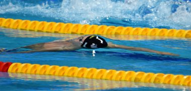 Budapeşte, Macaristan - 27 Temmuz 2017. Rekabetçi yüzücü Murphy Ryan (ABD) 200 m sırtüstü yarı final. Duna arenada Fina yüzme Dünya Şampiyonası düzenlendi.