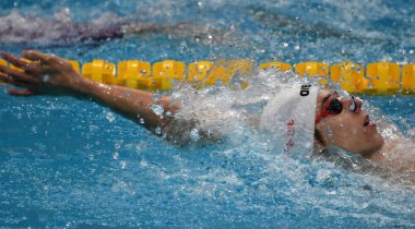 Budapeşte, Macaristan - 27 Temmuz 2017. Rekabetçi yüzücü Telegdy Adam (Hun) 200 m sırtüstü yarı final. Duna arenada Fina yüzme Dünya Şampiyonası düzenlendi.