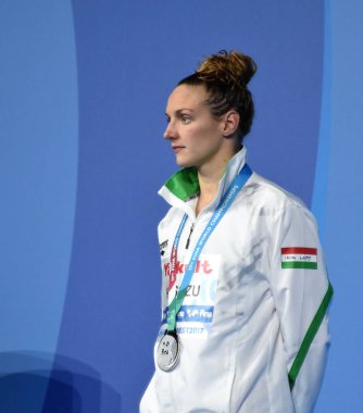 Budapeşte, Macaristan - 29 Temmuz 2017. Hosszu Katinka (Hun), kadınlar 200 m sırtüstü zafer töreni Ulusal Şampiyonası ikincisidir. Kısa Kulvar Yüzme Şampiyonası.