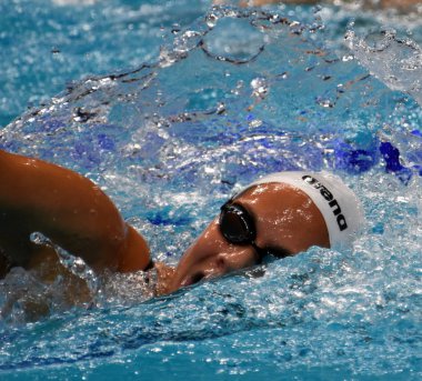 Budapeşte, Macaristan - 25 Temmuz 2017. Shane Tusup (ABD) rekabetçi yüzücü Hosszu Katinka (Hun) 200m serbest yarı final Teknik Direktörü. Duna arenada Fina yüzme Dünya Şampiyonası düzenlendi.