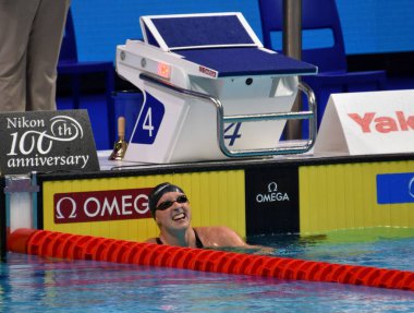 Budapeşte, Macaristan - 25 Temmuz 2017. 1500m serbest stilde son Ledecky Katie (ABD) şampiyonu rekabetçi yüzücü. Dünya Şampiyonası Final Duna arenada yüzme Kısa kulvar.