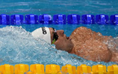 Budapeşte, Macaristan - 30 Temmuz 2017. 400 m bireysel karışık Final rekabetçi yüzücü Verraszto David (Hun). Duna arenada Fina yüzme Dünya Şampiyonası düzenlendi.