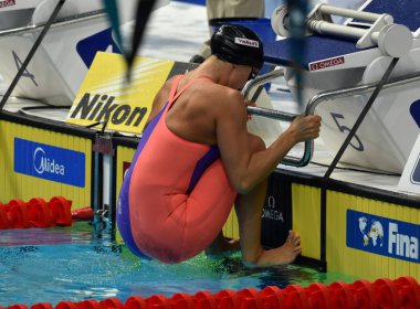 Budapeşte, Macaristan - 26 Temmuz 2017. Rekabetçi yüzücü Davies Gürcistan 50m sırtüstü yarı final (Gbr). Duna arenada Fina yüzme Dünya Şampiyonası düzenlendi.