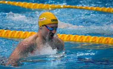 Budapeşte, Macaristan - 27 Temmuz 2017. Rekabetçi yüzücü Wilson Matthew (Aus) 200 m kurbağalama yarı final. Duna arenada Fina yüzme Dünya Şampiyonası düzenlendi.