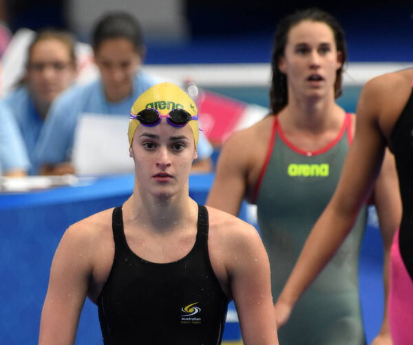 Будапешт, Венгрия - 28 июля 2017 г. Конкурентный пловец MCKEOWN Кейли Рошель (AUS) после плавания 200 м на спине. Чемпионат мира по плаванию в Дуна-Арене
.