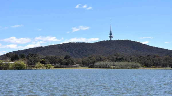 Vista Panorámica Black Mountain Tower Telstra Tower Lago Burley Griffin — Foto de Stock