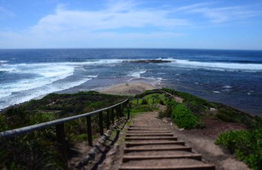 İkonik bir burun kurtuluş ordusu tarafından sahibi olduğu ama şimdi halka ait uzun resif Headland (Sydney Nsw Avustralya) olduğunu.