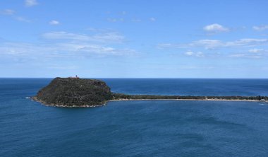 Görünüm Barrenjoey baş ve Palm beach West başından (Ku-halka-gai Chase Milli Parkı, Nsw, Avustralya)
