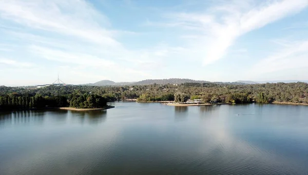 Vista Panorámica Canberra Australia Durante Día Con Lago Burley Griffin — Foto de Stock