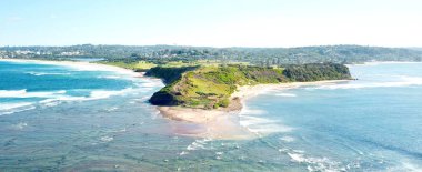 İkonik bir burun kurtuluş ordusu tarafından sahibi olduğu ama şimdi halka ait uzun resif Headland (Sydney Nsw Avustralya) olduğunu.