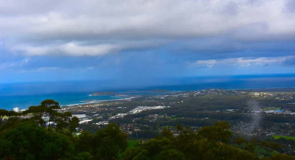 澳大利亚新南威尔士州伍尔古尔加 伍尔古尔加海德兰和海滩的全景景观 — 图库照片