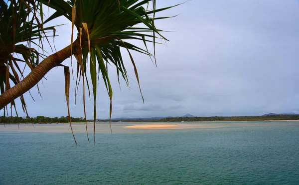 Vista Panoramica Sulla Spiaggia Principale Noosa Nella Giornata Nuvolosa Australia — Foto Stock