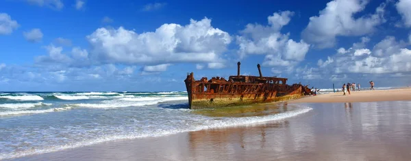 Relitto Arrugginito Della Nave Maheno Sulle Rive Fraser Island Queensland — Foto Stock