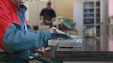 Adam adamlarım endüstriyel tesisi - Cnc makineleri üretimi