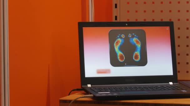 Podczerwieni ciepła thermal imaging - laptopa. — Wideo stockowe