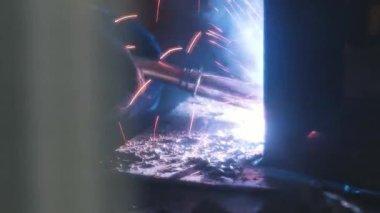 Endüstriyel Fuar. Kaynak çekim kapatın