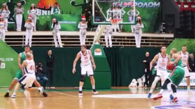 Kazan, Rusya 23-12-18: basketbol turnuvası. oyuncular oyuna dahil
