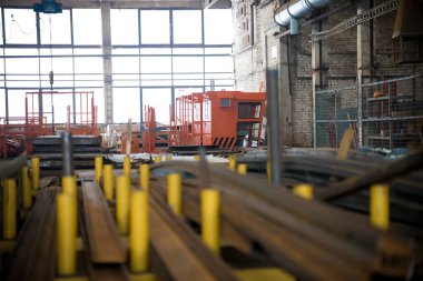 Endüstriyel kavramı. Kaldırma Vinç bitki oluşturmak yoluyla