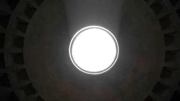 The light enters the room of the pantheon through a hole in the ceiling