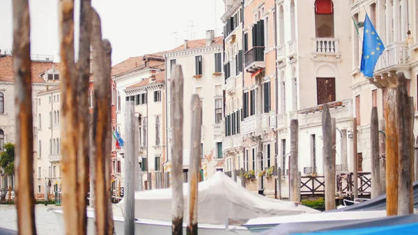 Vue des bâtiments historiques de Venise — Photo