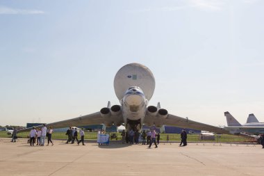 30 Ağustos 2019 Moskova, Rusya: Açık hava uçağı fuarı - Rus Havacılık ve Uzay Kuvvetleri - ağır nakliye uçağı - ön görüş