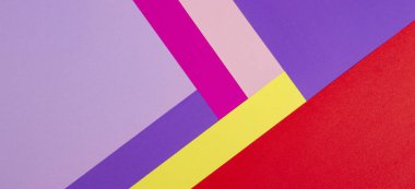 Renkli kağıtlar geometri düz kompozisyon menekşe, mor, pembe, gül, kırmızı, sarı tonlu.