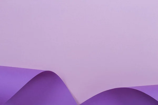 Fondo colorido abstracto. Papel de color violeta en formas geométricas — Foto de Stock