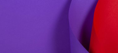 Soyut renkli arkaplan. Geometrik şekillerde kırmızı mor renkli kağıt