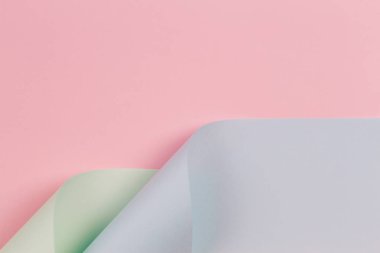 Soyut geometrik şekil pastel pembe, yeşil, mavi renk kağıt kompozisyon