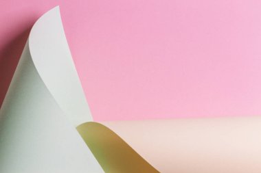 Soyut geometrik şekil pastel pembe, yeşil, mavi renk kağıt kompozisyon.