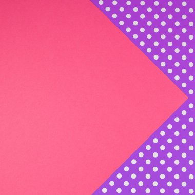 Soyut geometrik sarı, mor ve mor benekli kağıt arka plan.