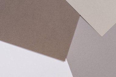 Renk kağıtları geometri kompozisyon arka plan gri ve kahverengi beyaz tonlar