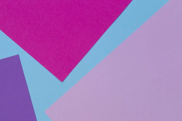 Fondo de papel geométrico abstracto con fondo de textura de papel azul claro, rosa y púrpura de moda — Foto de Stock