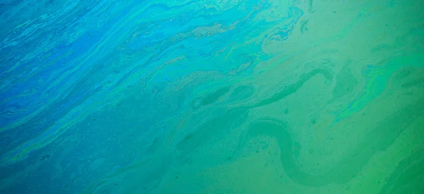 Industria pulida petróleo combustible derramamiento contaminación del agua — Foto de Stock